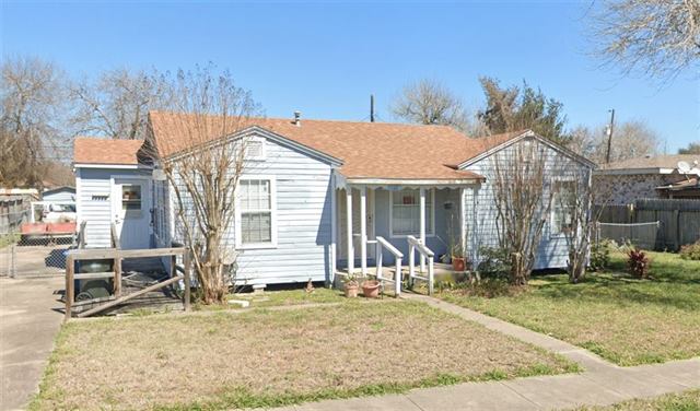 A Corpus Christi home before our work